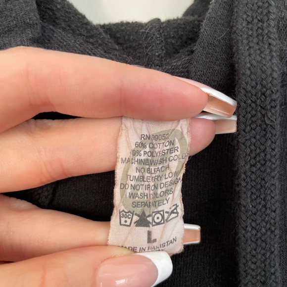 Fifth Harmony 2016 7/27 Tour Hoodie Hooded Sweatshirt Size Medium/Large - Picture 3 of 3